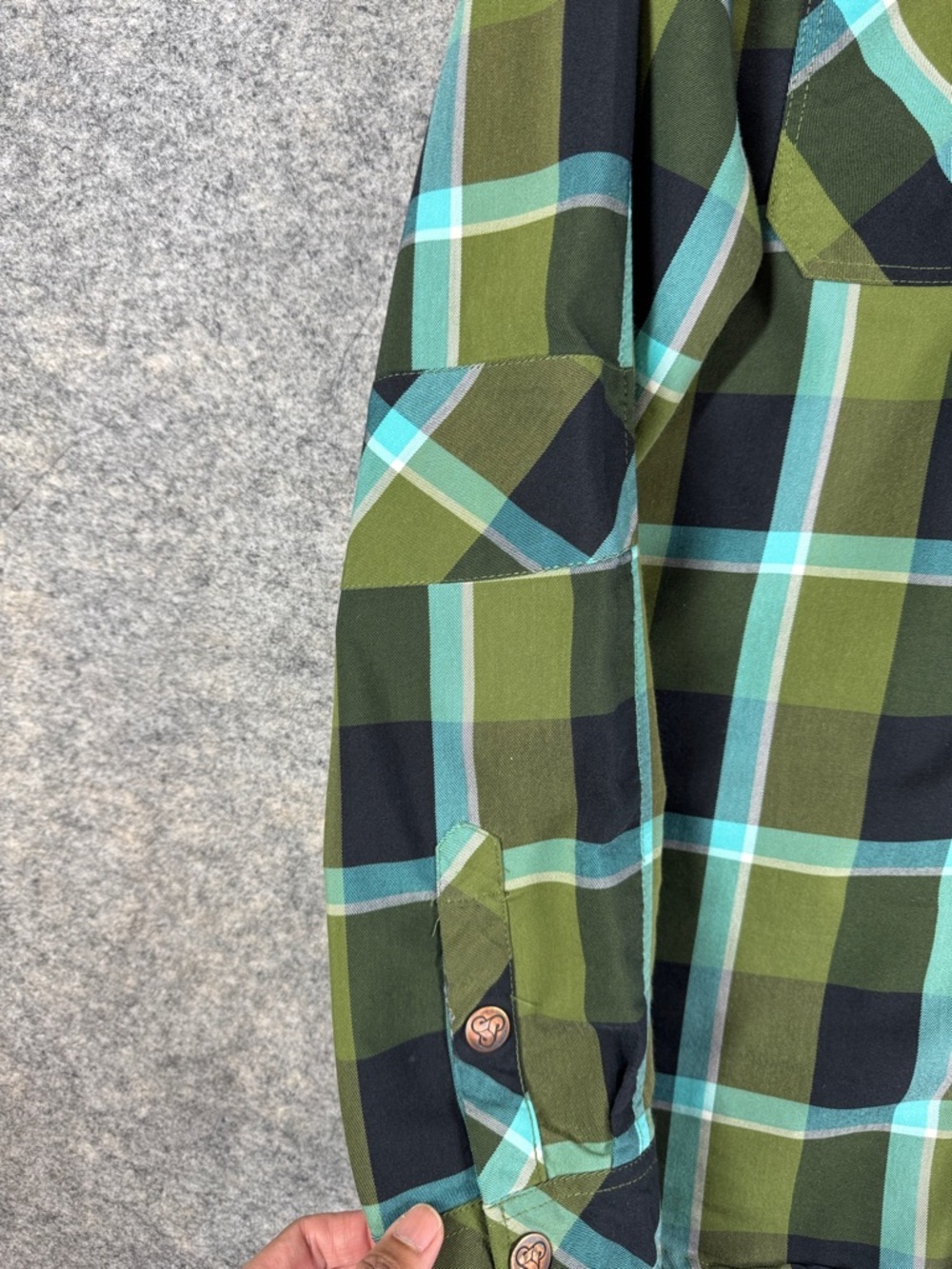 Sombrio Green Black Plaid Flannel Button Up Shirt Size XL Outdoor Casual Utility - Picture 6 of 14